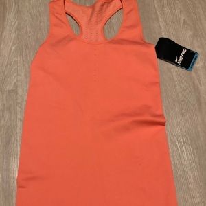 XS Nike Pro hypercool series racerback